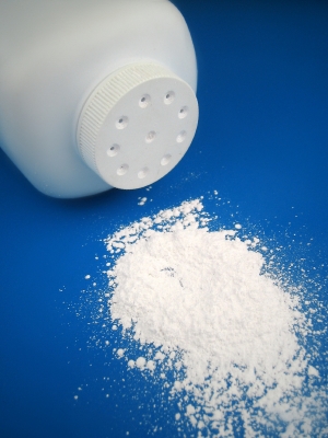 We've come up with 5 great ideas on how to re-purpose that baby powder. 
