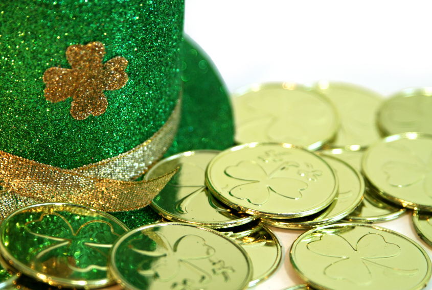 Enjoying St. Patrick's Day doesn't have to be expensive!  Here are some frugal ways to celebrate St. Patrick's Day.  